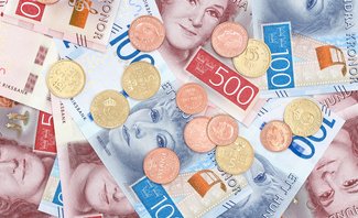 Banknotes and coins.
