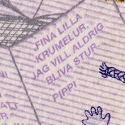 20-kronorssedel minitext bok krumelur fram